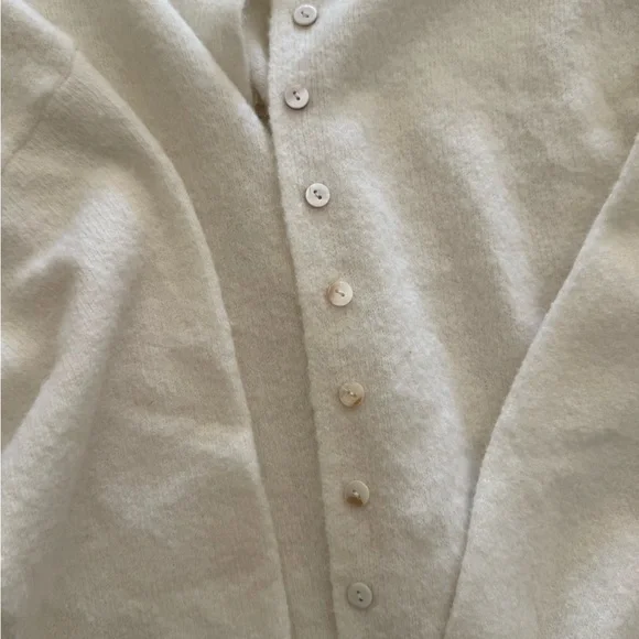 CJLA Ellie ivory White Button-Up Sweater cardigan - Picture 3 of 7
